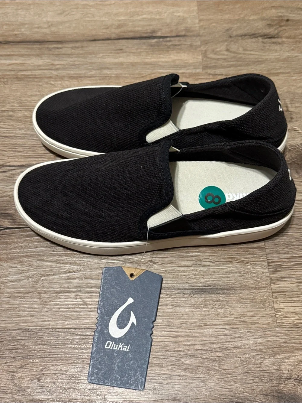 OluKai lightweight knit